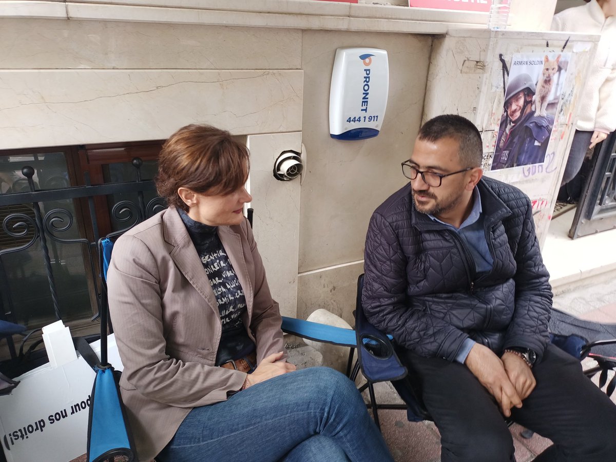 FulyaOzerkan's tweet photo. Thank you @Canan_Kaftanci for your support #AFPTurkeyStrike @TGS_org_tr https://t.co/cfAy0HfZLa
