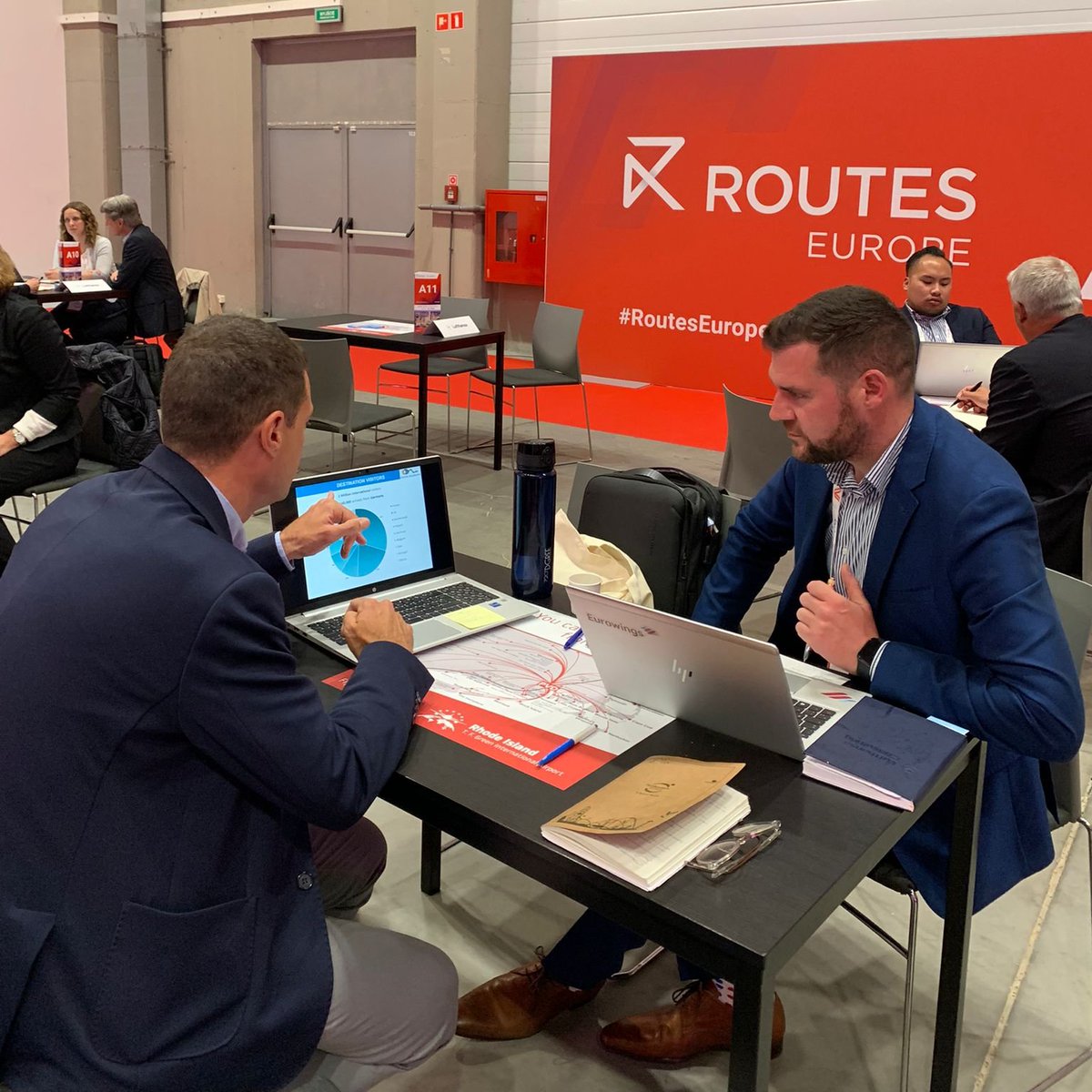 ✈️🧳 El Patronat de #TurismeDipta ha estat present a la fira de connectivitat aèria #RoutesEurope, a #Polònia, per promocionar l'#AeroportdeReus. 🤝 S'hi han mantingut una desena de reunions per buscar noves oportunitats. 
#CostaDaurada #TerresdelEbre