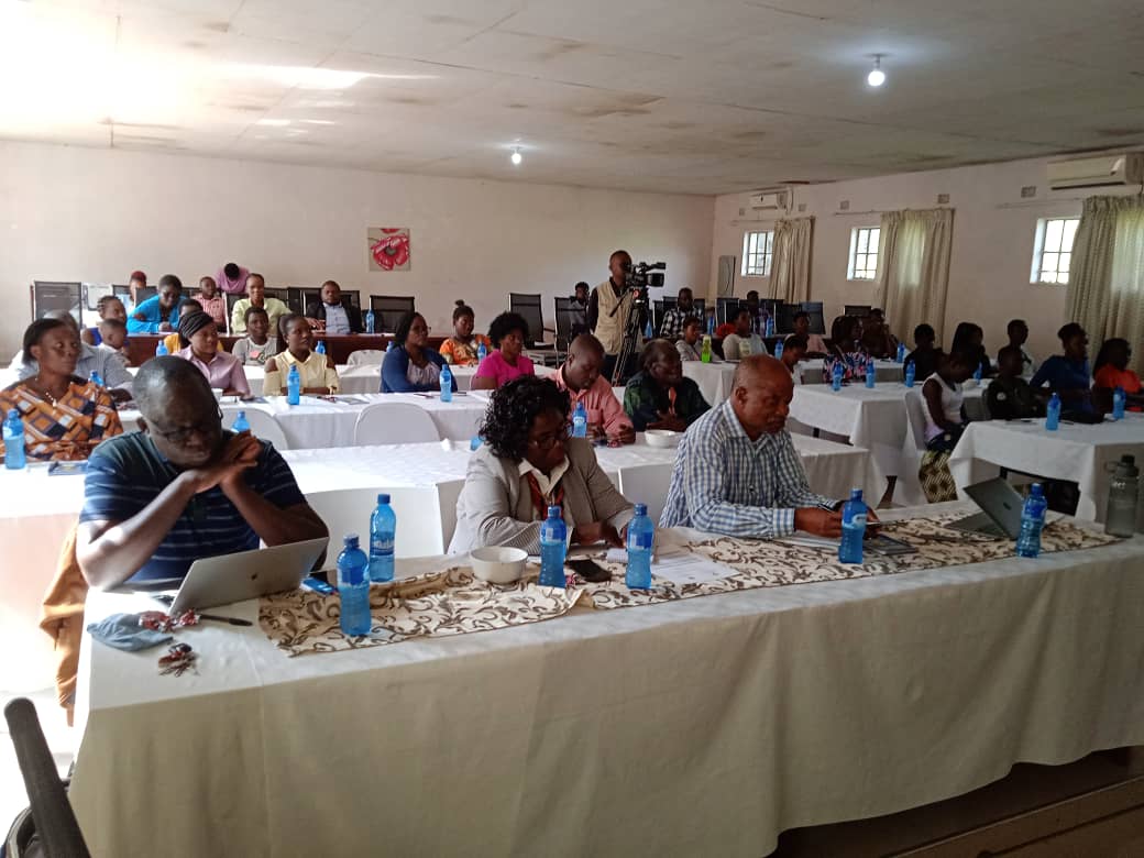 Centre for Social Research (CSR), UNIMA (@unima_csr) on Twitter photo PROMOTE Project interventions launch underway in Blantyre. 288 Adolescent mothers are participating in this project.<a href="/HappyKayuni/">Happy Kayuni</a> PROMOTE Project interventions launch underway in Blantyre. 288 Adolescent mothers are participating in this project.<a href="/HappyKayuni/">Happy Kayuni</a>