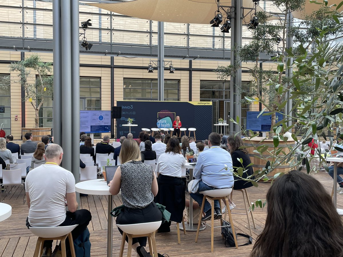 Martin Blaschka tweet media