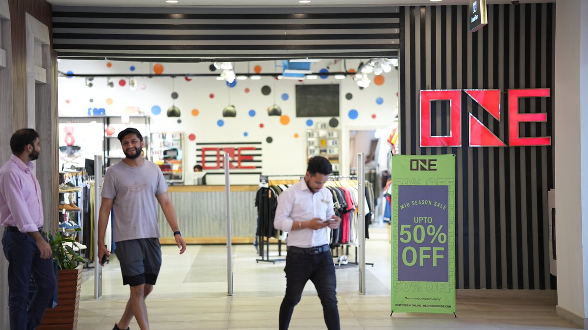 amazonmallpk's tweet photo. ✨ONE✨
📍Location: Ground Floor, Amazon Outlet Mall, GT Road
#amazonredtags #amazonoutletmall #imaratgroup #one #imarat #beoneshopone #amazon #amazonmall https://t.co/LeGJ8UR2eF