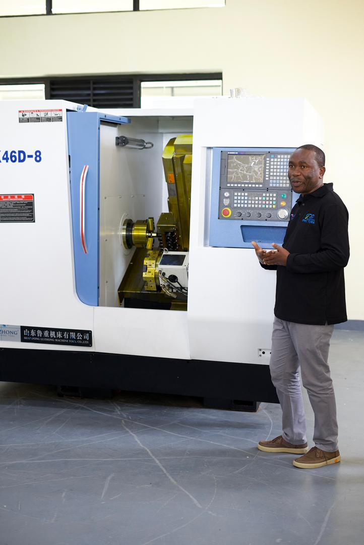 AFTERPROJECT3's tweet photo. The new mechatronics program established at IPRC Tumba costed 4,2 Billions Rwandan Francs funded by @AFD_en, the cost includes construction of the new premise, equiping the building with new equipments and train trainers of the mechatronics abroad and in-house. https://t.co/qS7FnZaM4D