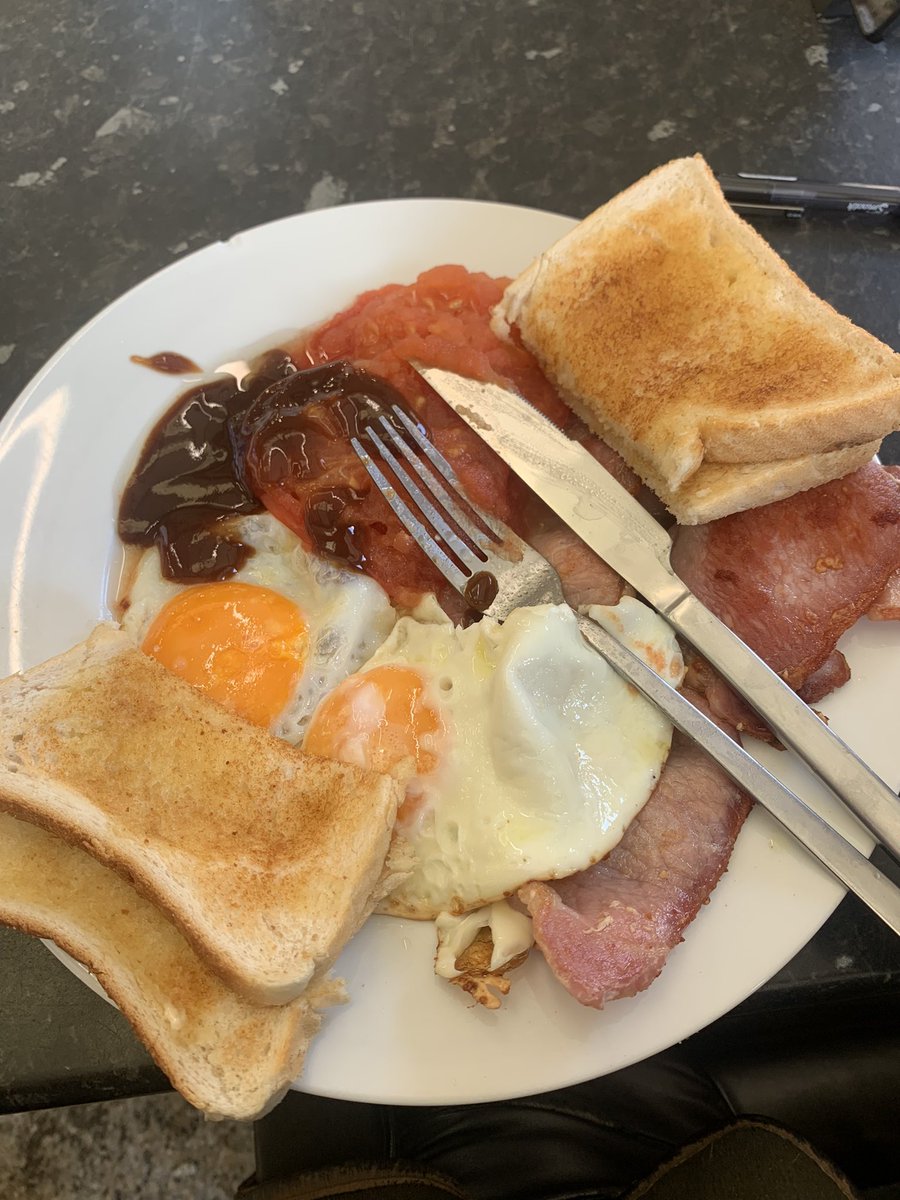 TatwsTrading's tweet photo. Mammy #Tatws looking after me ๐๐๐๐๐๐๐๐๐๐๐ https://t.co/jgGa4FY4mm