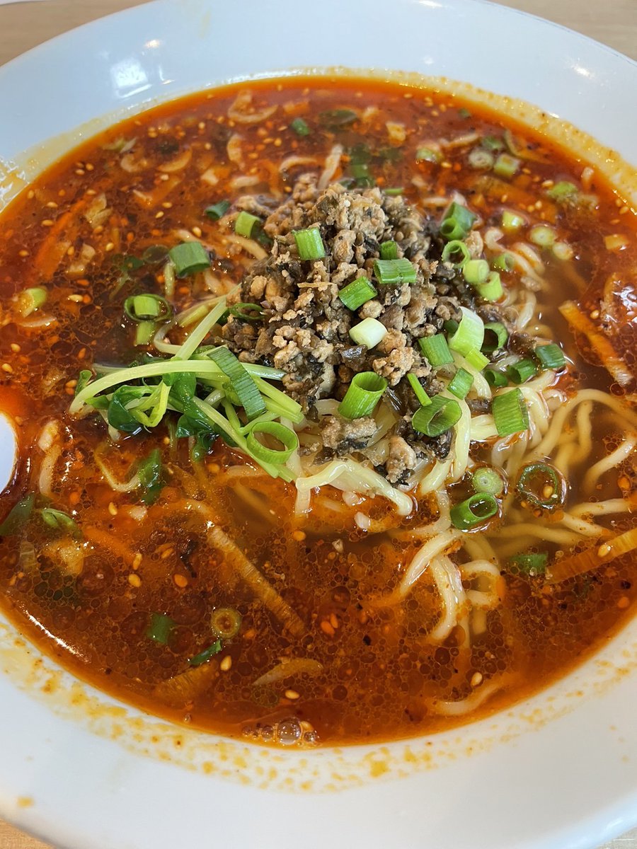 Here's another very spicy noodles, as my favorite!

#noodles #spicy #japanesefood #Tokyo #familytime 
#greenonions #friedgroundpork #dineout