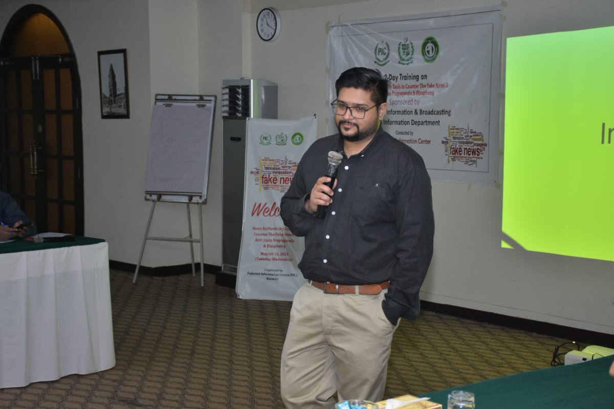 Pakistan_PIC's tweet photo. Two days training workshop on "News authenticity and tools to counter fake news and Anti-State Propaganda" organized by Pakistan Information Center, Karachi. Journalists and Media professionals from renowned organizations participated in the workshop. #PIC #Training #media https://t.co/5EGu3ROreu