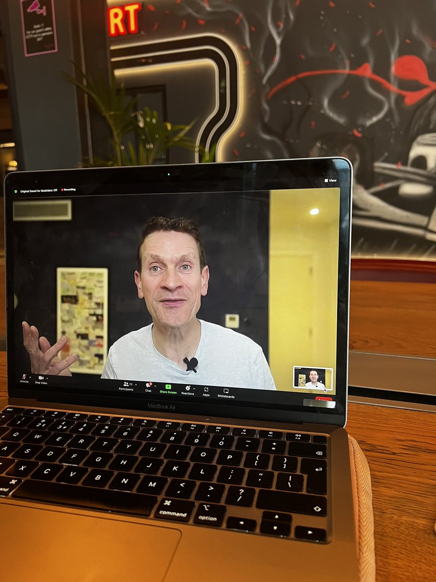 “Resilience is the strength we draw from each other” 

<a href="/brucedaisley/">Bruce Daisley</a> gave us an insightful discussion this morning at our #ellaconference2023 discussing re-energising workplace culture, AI, hybrid working, resilience.

#workplace #hybridwork #AIchat #charityleader