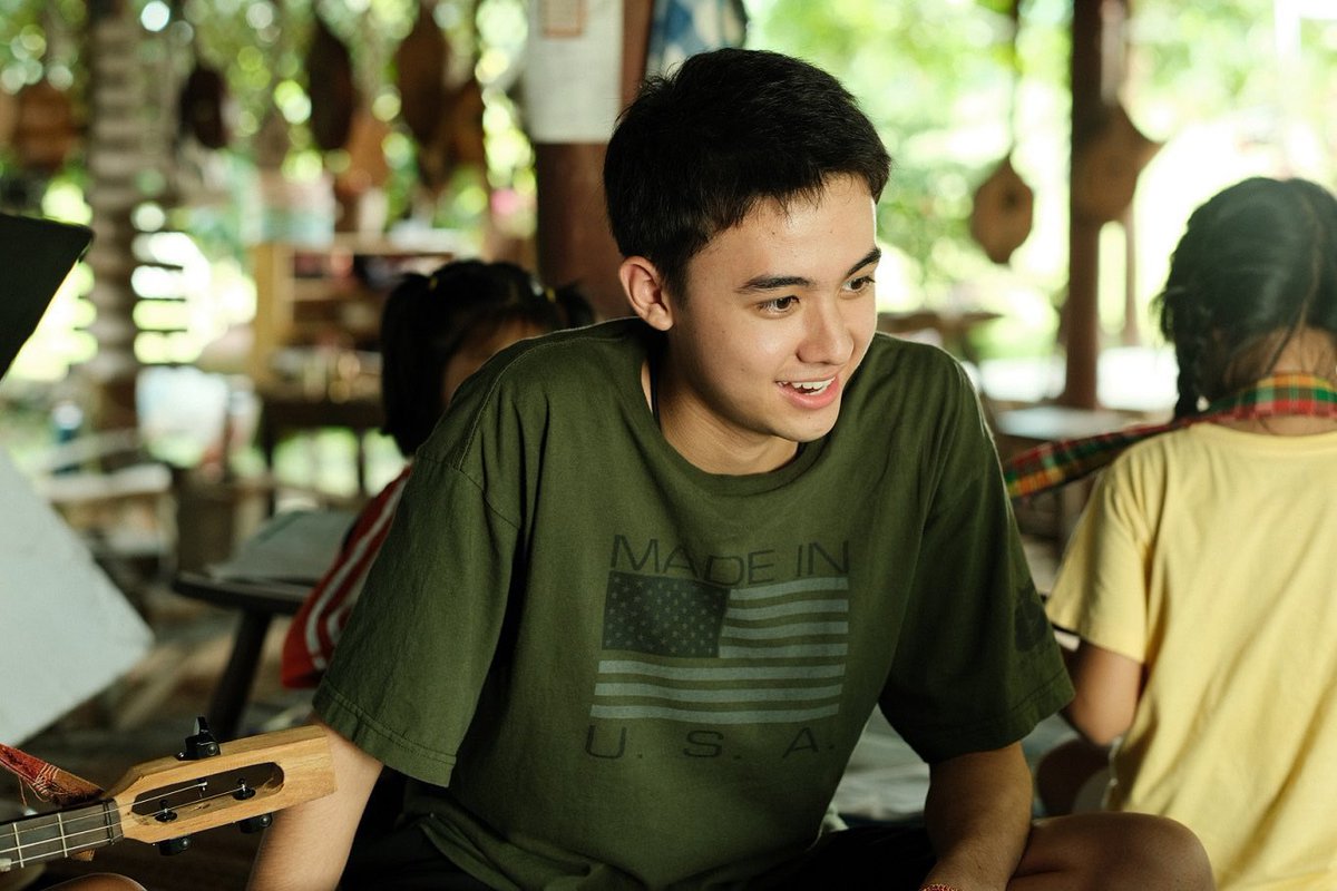 MVDeepQuotes's tweet photo. #เธอกับฉันกับฉัน

ฝาแฝดชื่อ ยู กับ มี ใช้ชีวิตโดยแชร์ทุกอย่างด้วยกัน วันนึงมีหนุ่มหล่อน่ารักอย่างหมากปรากฎตัวขึ้น ยูก็ตกหลุมรักหัวปักหัวปำ ขณะที่มีเองก็รู้สึกบางอย่างด้วย เรื่องที่มีแค่เธอ���ับฉันเลยมีฉันอีกคนเข้ามาเกี่ยว ฝาแฝดที่แชร์ทุกอย่างร่วมกันจะต้องแชร์หัวใจให้คนเดียวกัน? https://t.co/rMaIQxTkTd