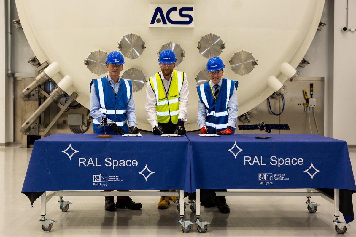 Airbus has selected the National Satellite Test Facility 🇬🇧 to carry out the UK Ministry of Defence’s next generation secure communications satellite #SKYNET6A 🛰️ test campaign:
🔌 electromagnetic compatibility
🔊 acoustic
🌡️ thermal vacuum testing to replicate the harsh…