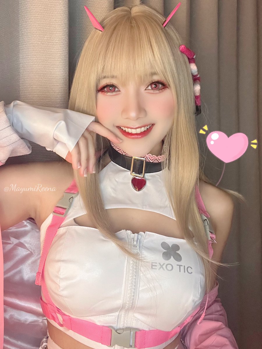 MayumiReena's tweet photo. 面白いものを見せてあげよっか💖

"Let me show you something fun"

VIPER from Goddess of Victory: NIKKE

『勝利の女神：NIKKE』バイパー CN 真弓 REENA 
#vipernikke #cosplay #コスプレイヤー #コスプレ #パイパー https://t.co/kKqDcg0BSZ