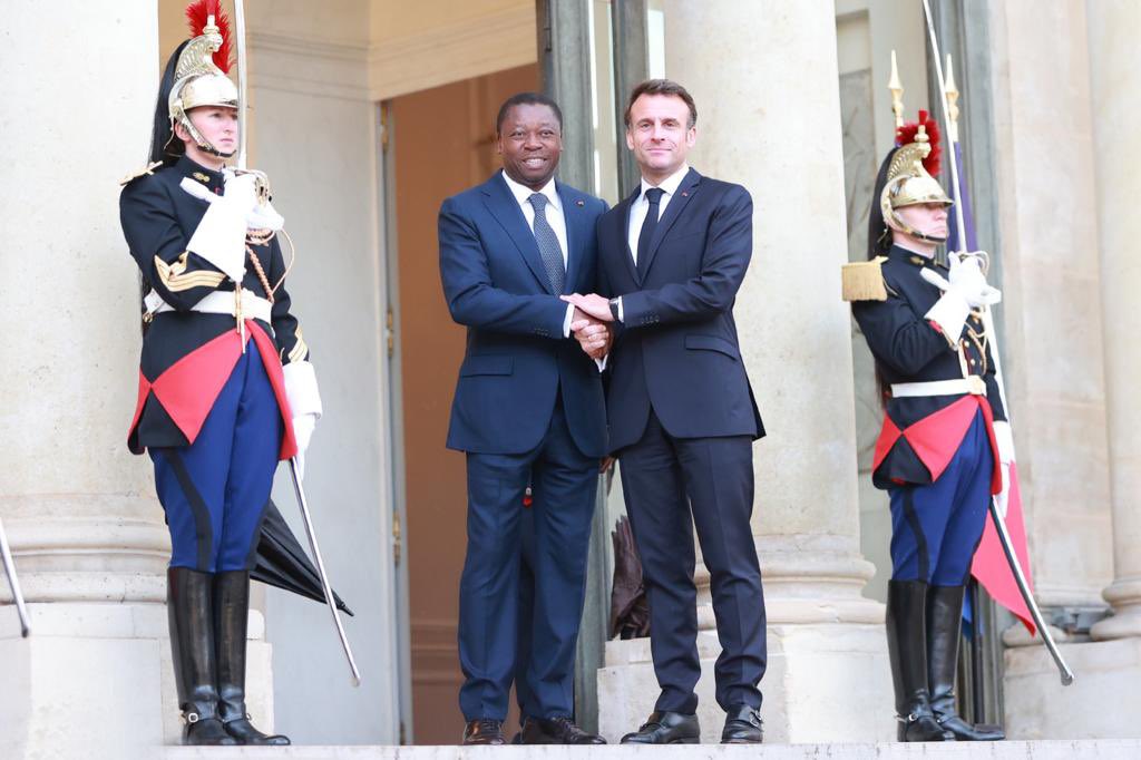 Le chef de l'État, SEM <a href="/FEGnassingbe/">Faure Essozimna GNASSINGBÉ</a>, a eu un entretien au palais de l’<a href="/Elysee/">Élysée</a> ce 10.05.2023 avec son homologue français, SEM <a href="/EmmanuelMacron/">Emmanuel Macron</a>.

La coopération bilatérale et les questions régionales et internationales relatives à la paix et à la sécurité ont fait l’objet des