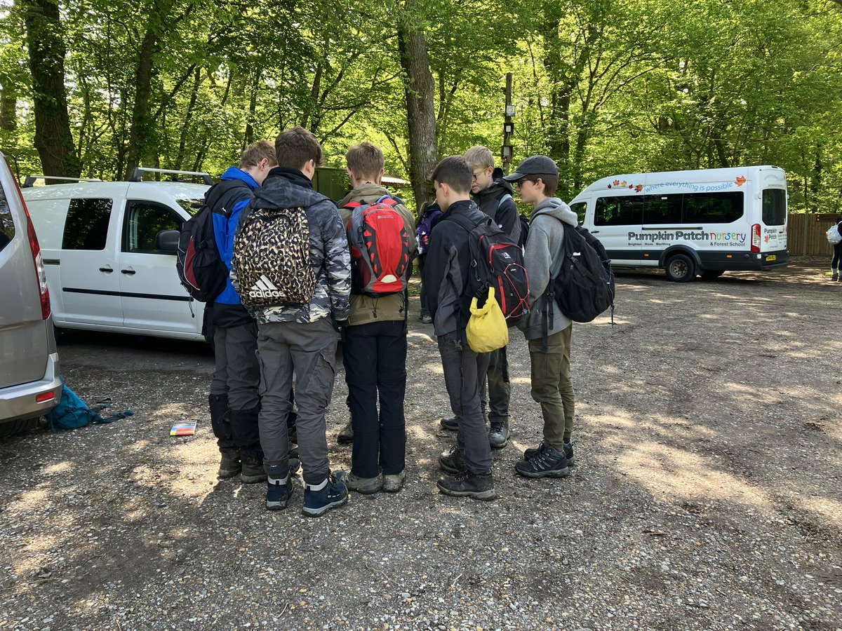 The Silver practice expedition is underway! 🗺️ 🏕️ 🥾 #dofe #teambeacon <a href="/Beacon_Academy/">Beacon Academy</a>
