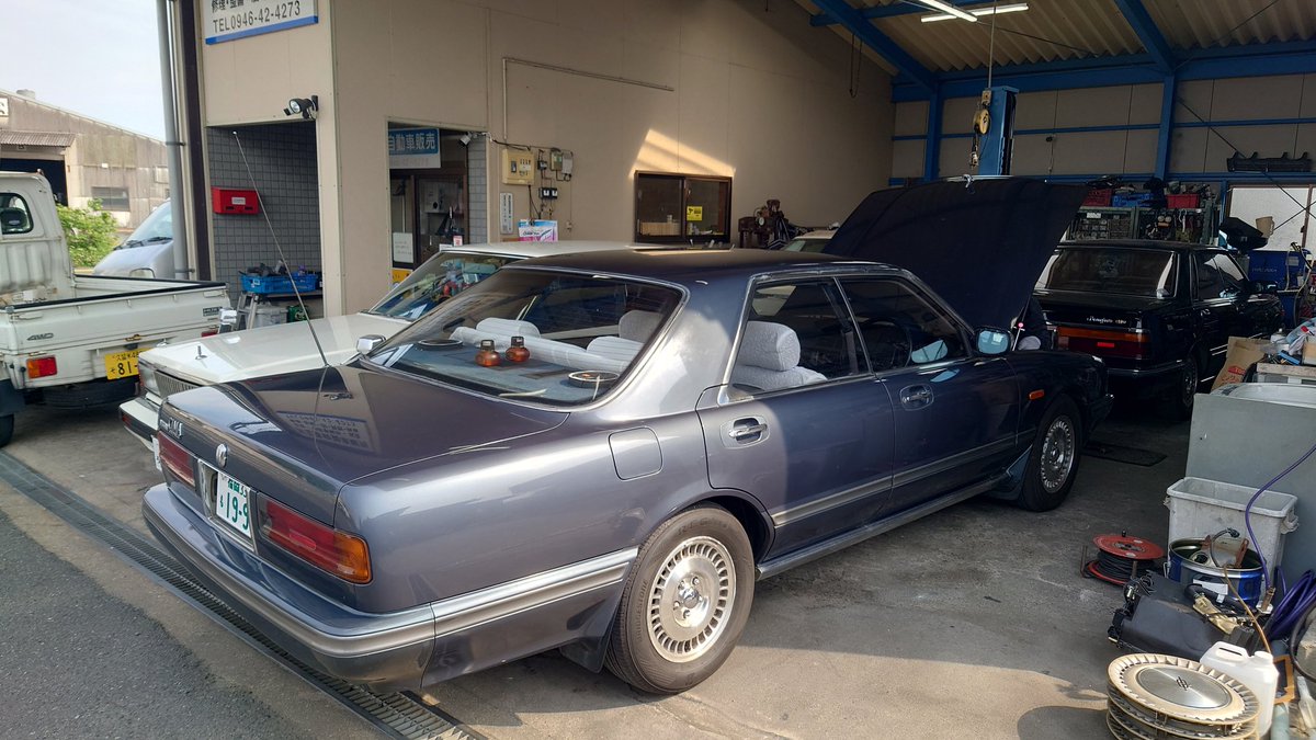 JUN_y30cedric's tweet image. 本日は大変お世話になりました!
帰りは絶好調でした!

#三並自動車販売　様
#初代シーマ
#Y31シーマ