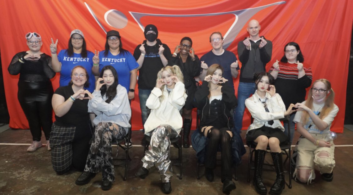 Destiney Met Saraya tweet media