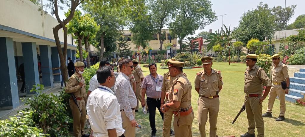 DM Ghaziabad tweet media