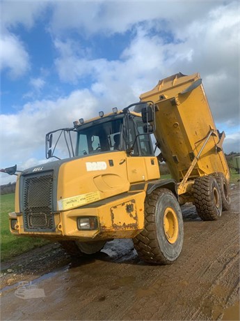 🏗️🏗️ FOR SALE:2010 BELL B25D 🏗️🏗️ View full listing 👉 ow.ly/TncQ50OgJuR 🚧 Travel speed: