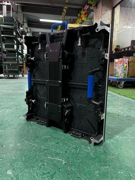 leave26627559's tweet image. Perfect for both indoor and outdoor events, our LED displays are a must-have.
T series LED screen are on sale！
cabinet size： 500*500mm&amp;amp;500*1000mm 
easy installation，high quality with nice price！！！！
 #LED스크린 #LEDBildschirm #PantallaLED #Teladeled #MànhìnhLED #LayarLED