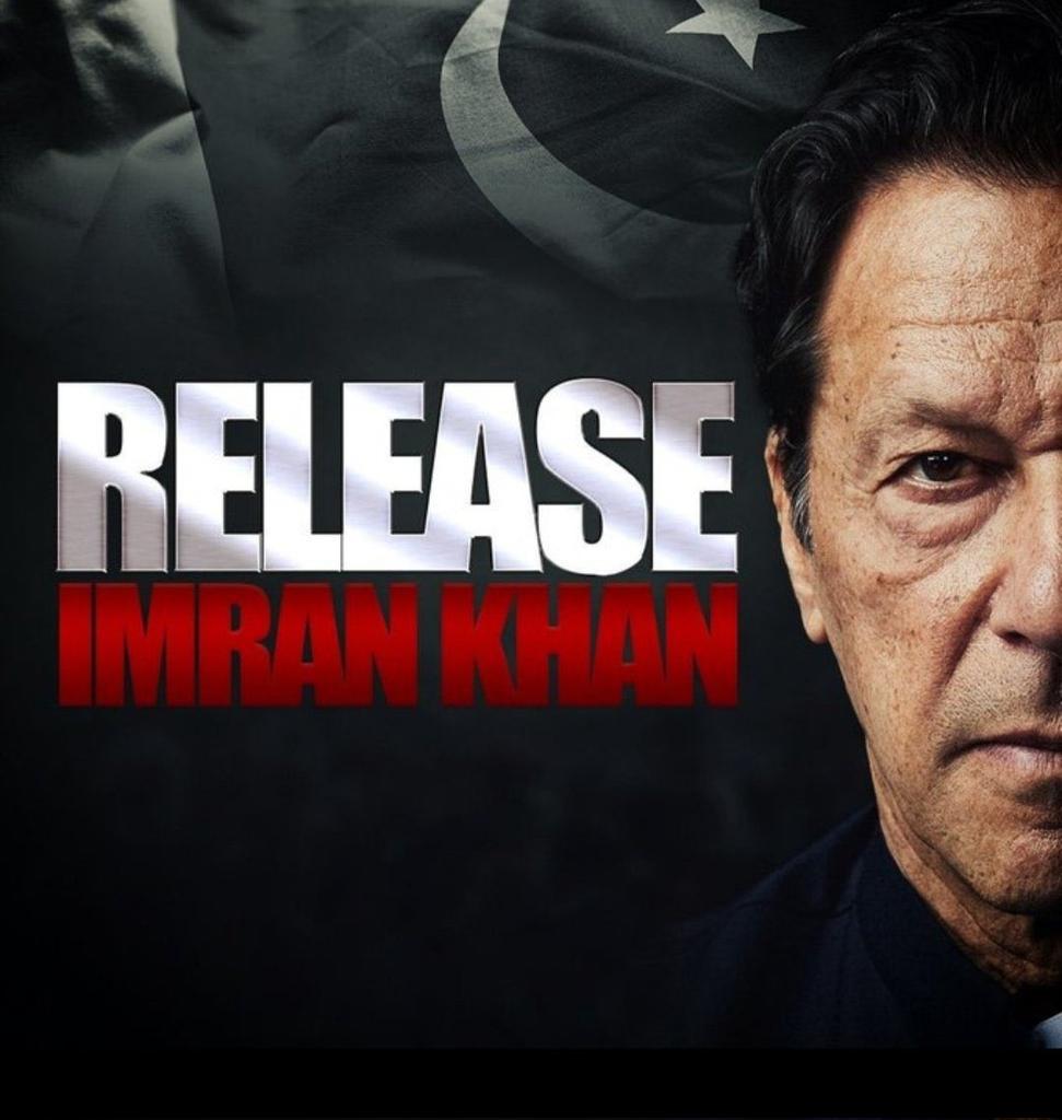 Day 395 of Tweeting till Imran Khan is back  
#امپورٹڈ_حکومت_نامنظور #BehindYouSkipper #ImranKhan #ImranKhanPrimeMinister 
#عمران_خان_ہماری_ریڈ_لائن 
#imrankhanPTI
#نکلو_خان_کی_زندگی_بچاوٴ 
#ReleaseImranKhanNOW 
Supreme Court