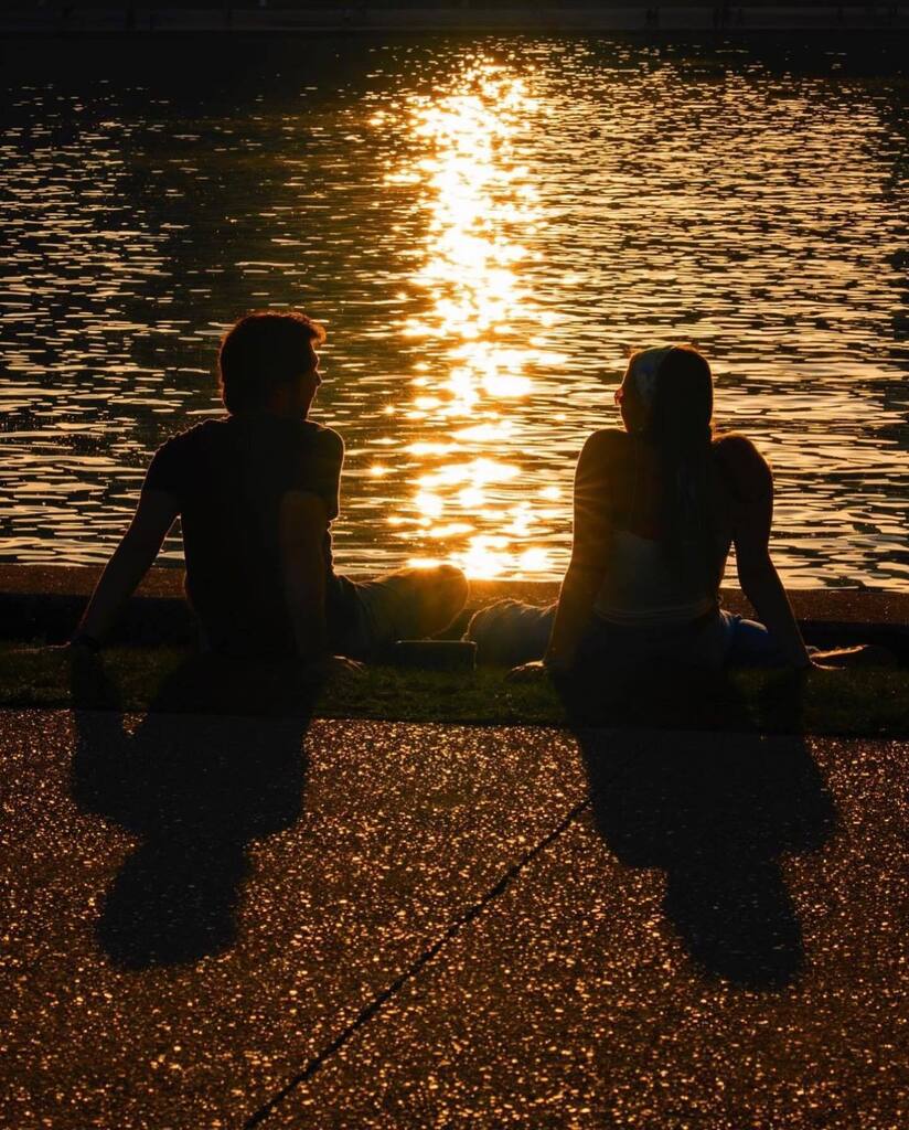 Instagrammers Chicago (@igerschicago) on Twitter photo 📷 by: <a href="/xinkai/">Pat 'Leonhart'</a>.photos •• We're about to have our first sunset of the year past 8pm. Be sure to head out with someone you care about and enjoy it together!
Chosen by: <a href="/ericchiaramonte/">Eric Chiaramonte</a>
☀️ #igerschicago ☀️
▪️▫️▪️▫️▪️▫️▪️
For Chicago and beyond, pay a vi… instagr.am/p/CsG680VLT87/ 📷 by: <a href="/xinkai/">Pat 'Leonhart'</a>.photos •• We're about to have our first sunset of the year past 8pm. Be sure to head out with someone you care about and enjoy it together!
Chosen by: <a href="/ericchiaramonte/">Eric Chiaramonte</a>
☀️ #igerschicago ☀️
▪️▫️▪️▫️▪️▫️▪️
For Chicago and beyond, pay a vi… instagr.am/p/CsG680VLT87/