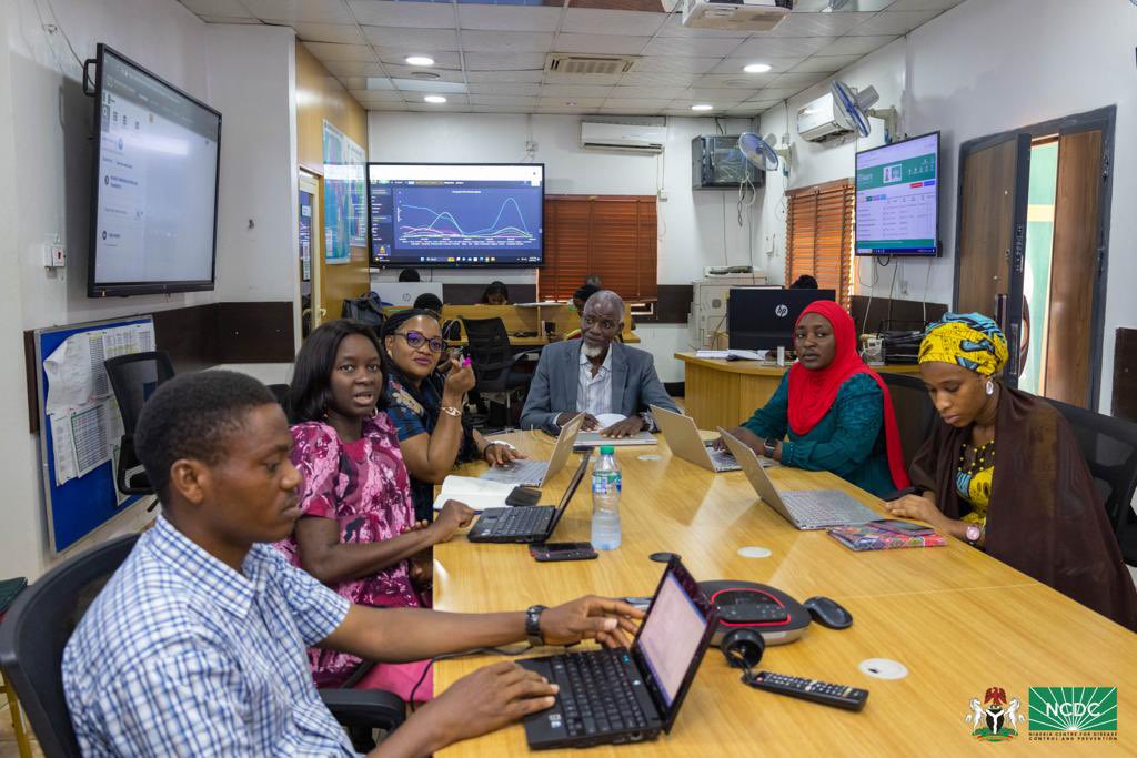 Yesterday our Pan Respiratory Disease Surveillance (PRDS) Project team held a landscape assessment pre-validation meeting to review the report of existing respiratory surveillance systems in Nigeria

PRDS aims to strengthen respiratory disease surveillance using global guidelines