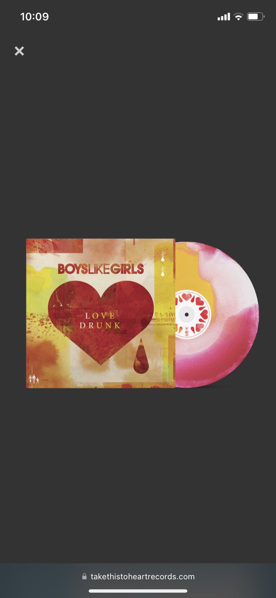 mikaylasversion's tweet photo. 14 YEAR OLD ME IS SCREAMING
I got the pressing I wanted! I dug out my old Love Drunk merch to celebrate❤️ I remember them playing this song as a single at a show at Six Flags Over Texas #lovedrunk #boyslikegirls https://t.co/Qxf76Uz4iX