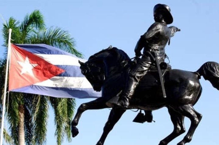 A 150 años de su caída en combate, en el alma, el espíritu de resistencia, la valentía y la vergüenza de los cubanos, #ElMayorVive #Cuba #CubaViveEnSuHistoria
<a href="/cubacooperaven/">Brigada Médica Cubana en Venezuela</a> @dcmedica