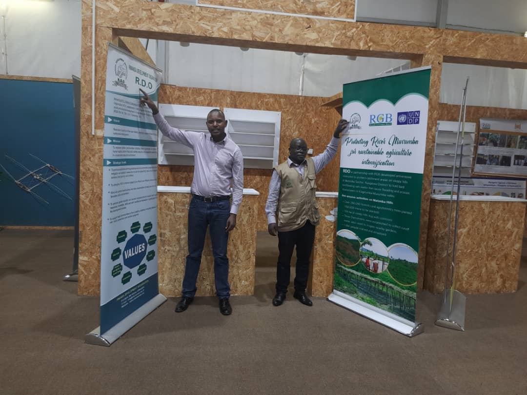 RDO_Rwanda's tweet image. Preparing for CSO exhibition Event scheduled on 12th May 2023 at KCEV from 10am. CSOs will come together to showcase their achievements and initiatives. Check out @RDO_Rwanda
Expo-stand for more of its activities #CSO4people #CSOWeek2023Rw