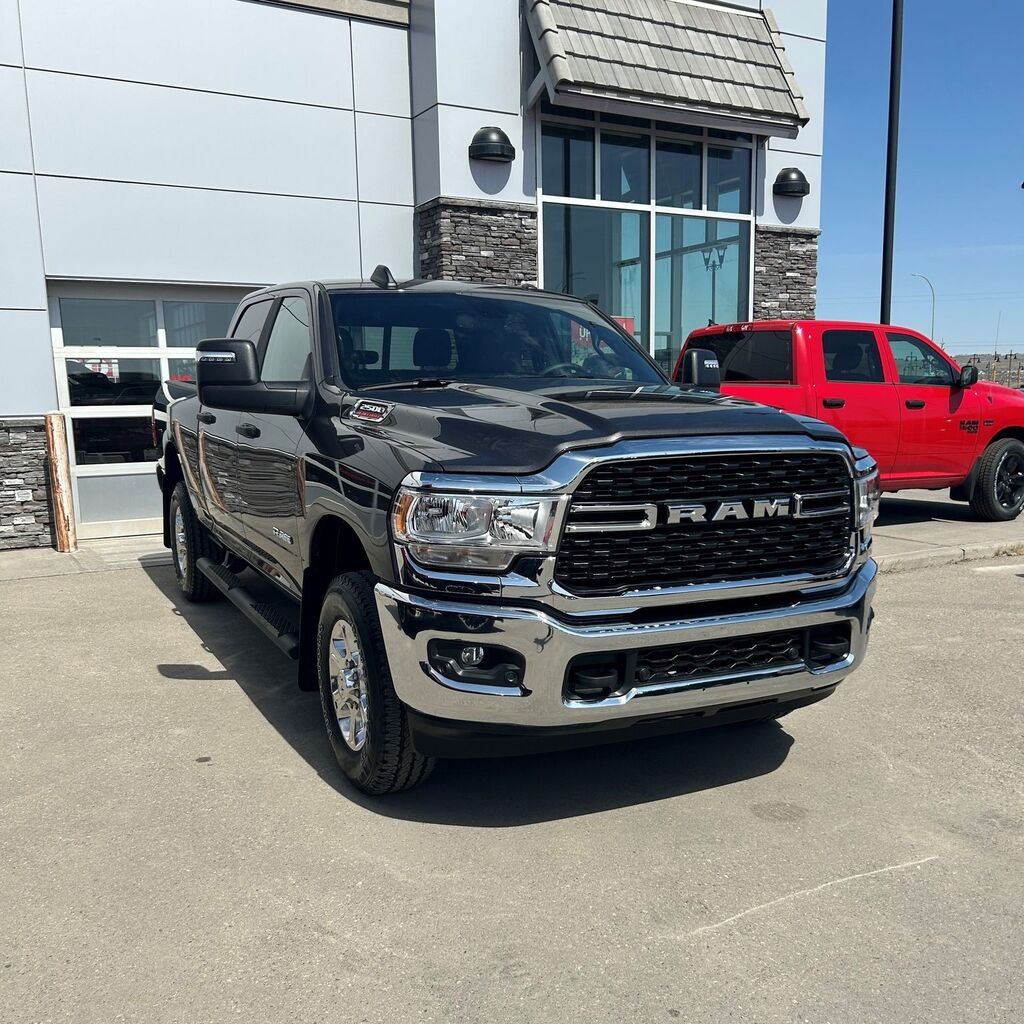 Cochranedodge's tweet photo. https://t.co/kwa7Jgnxwj to the Cochrane Dodge Family Robert! He came in looking for a . With the help of Dean and the team he was able to get into this 2023 RAM 2500! No matter your needs, wants and lifestyles, here at Cochrane Dodge with no pressure sales and a team of experie… https://t.co/lwvcnFUrdF