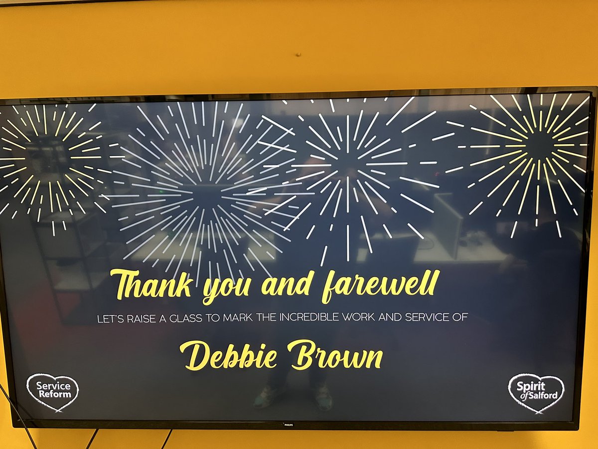 Steven_fry1's tweet photo. @Debbie_B23 farewell from the Service Reform directorate! It is truly the end of an era! 

Your vision, dedication and most of all your compassionate leadership have been inspirational to us all.  #ServiceReform #EndofAnEra https://t.co/i2nUzzNRU3