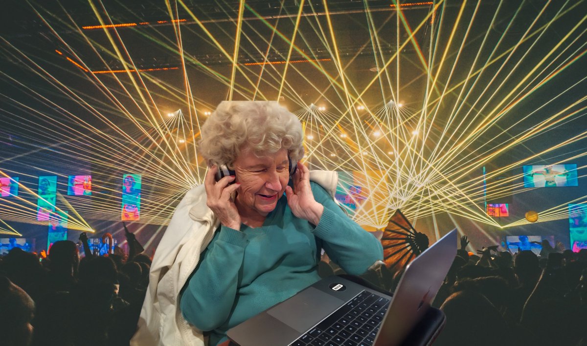 EGrandma_NFT's tweet photo. @Relative_Sun Hey! So my collection is inspired by my grandma whos so awesome. I made Everybody's Grandma NFTs to celebrate seniors and anyone who made it to 90+. She'll be 97 in June and I want to use my NFT profits to take her out on a yacht brunch and make some NFTs off of that adventure! https://t.co/Azu8vXvyZ3