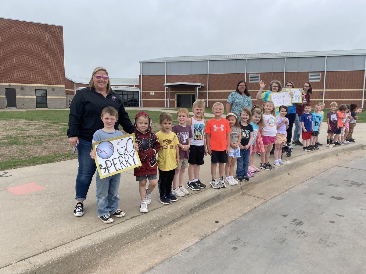 perry_schools's tweet photo. Good luck to PHS Baseball in the first round of the state tournament today! ⚾️ #takestate #perryok #okpreps
@PerryMaroonBSB https://t.co/wwTefr8dZ4
