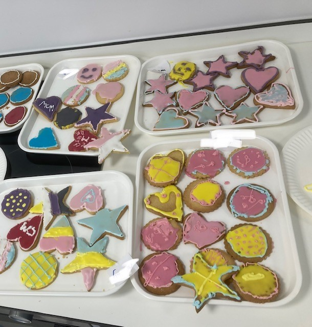 Cedarbank School on Twitter "Some fantastic piping practice on sugar