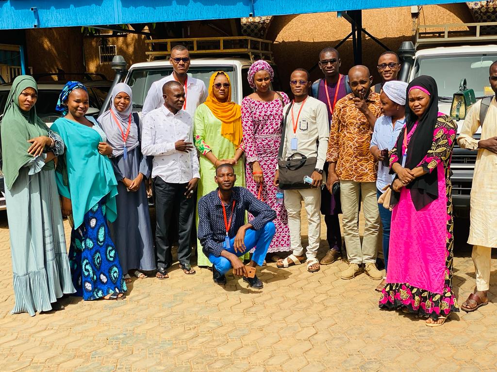 @Reseau des jeunes Leaders pour la nutrition-REJELNU-Niger prend ses marques!  
Formé en <a href="/plaidoyer/">Masseran Plaidoyer</a> par <a href="/ACFNiger1/">Action Contre la Faim au Niger</a> 🇳🇪,  @REJELNUNIGER a son plan d'action pour 6 mois. Une plateforme de concertation et de plaidoyer qui contribuera à la mise  en œuvre de la politique de nutrition.