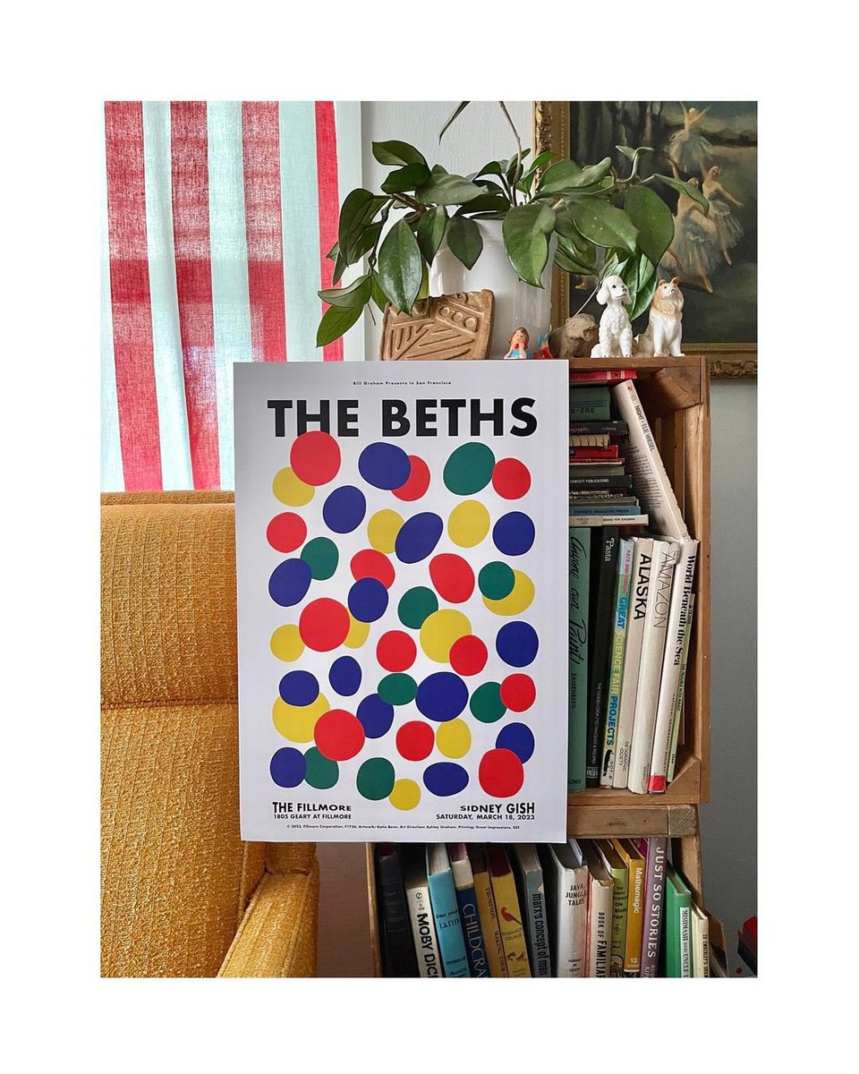 Katie Benn’s colorful art evokes joy. She’s worked with Slack, Google, and artists The Beths and Alvvays- among others. The books that inspire her include one by Bruno Munari. 

Read what she said over on the IG! bit.ly/41tHAdC 🟡🔴🔵