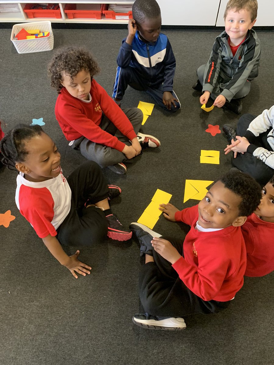 NewParkPrimary's tweet photo. RM have enjoyed exploring and manipulating different 2D shapes and seeing what they can create 🔵🔺🟨 #NP_RM #NP_Maths https://t.co/TSfDKwLMyB