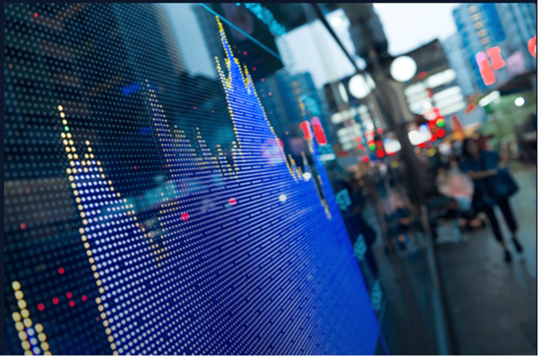 O_Shares's tweet image. As the traditional tech sector matures, growth may slow. Investors may find stronger revenue growth rates in “new tech” like the stocks in the O’Shares Global Internet Giants Index (OGIGX). Here’s a brief breakdown. 
oshares.com/oshares-com-og…