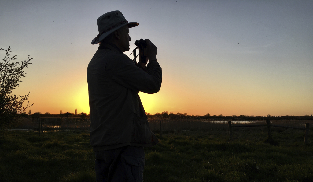 Hire a Guide for a unique and exclusive tour of RSPB Radipole Lake or RSPB Lodmoor, tailored to your interests!

Perfect for families, small groups and anyone wanting an insight into our wildlife, habitat management or history.

Book here: events.rspb.org.uk/events/40173

📸Ruth Chandler