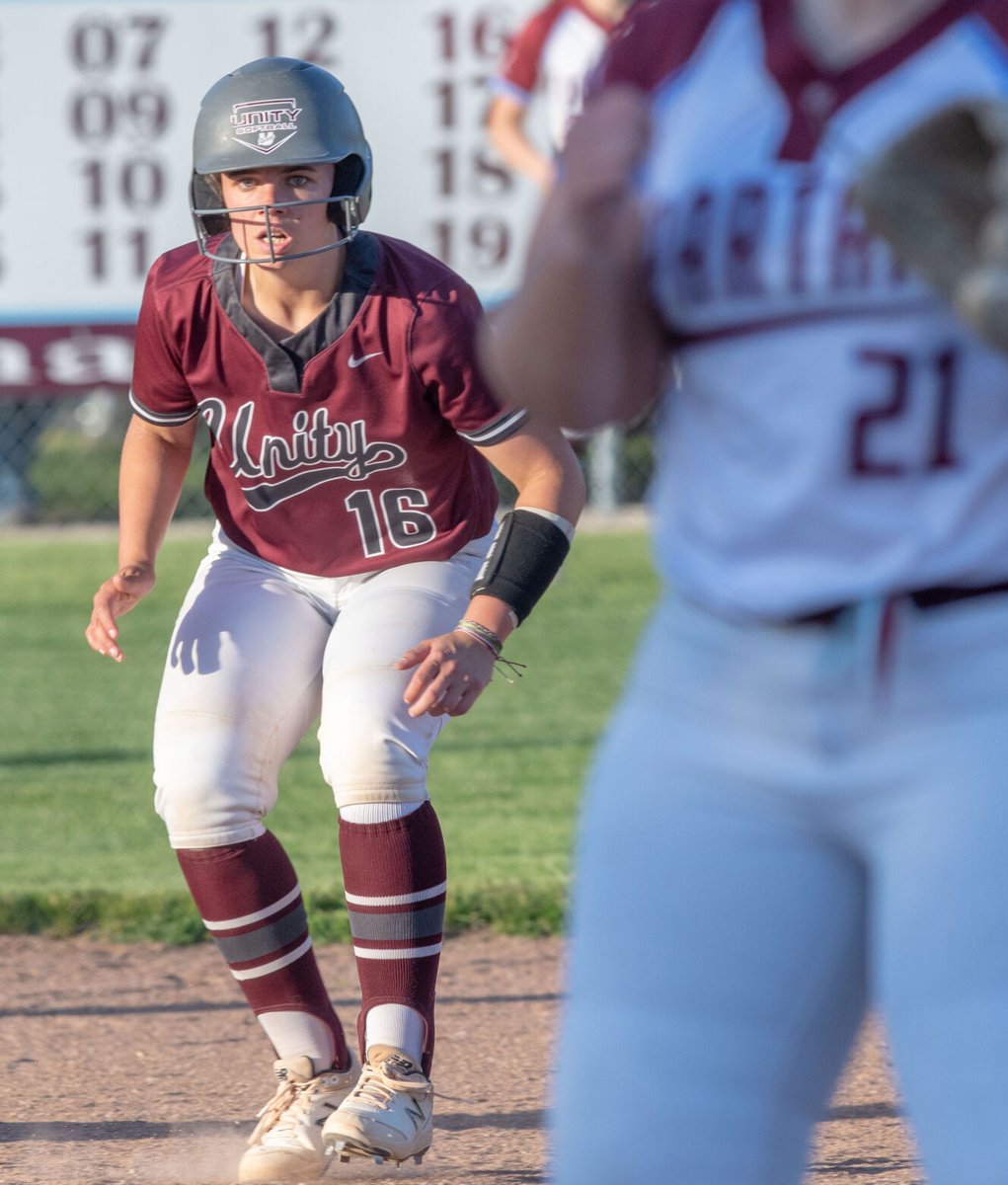 ngpreps's tweet photo. Our final prep baseball and softball top 10 rankings of the regular season, courtesy @clikasNG, appeared in today's News-Gazette ...

— Baseball, led by @MSBulldogBS: https://t.co/QpwlM1Qpcz

— Softball, led by @SJOSoftball: https://t.co/TjLm8xyVRb https://t.co/gKjgHlBido