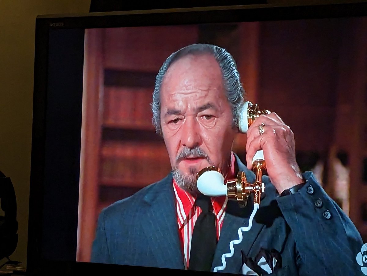 wdan12's tweet image. Hawaii 50
#tossalumnisighting