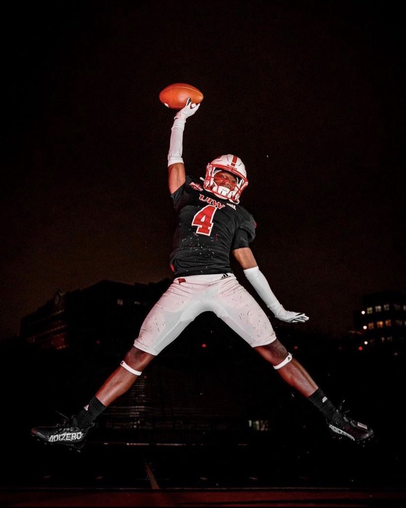 #AGTG After a great conversation with <a href="/Kennyhill13/">Kenny Hill Jr7⃣</a> I am blessed to receive an offer from the University of the incarnate world <a href="/ocrobbyjones/">Robby Jones</a>  <a href="/coachdustinloyd/">Coach Dustin Loyd</a>  <a href="/JClarkHFB247/">Jeremy Clark</a>  <a href="/__DaGuru/">RICH</a>