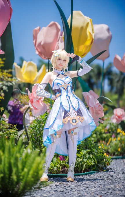 Twitterのコスプレ画像2