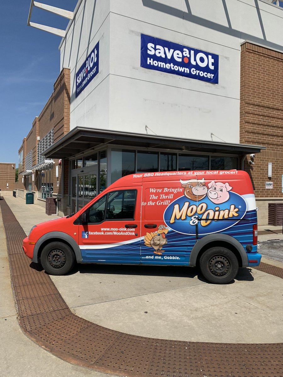 jimmbarker's tweet photo. We’re Bringing The Thrill To The Grill at Save a Lot Englewood. 832 W. 63rd Street in Chicago. Come shop and enjoy this great new store!!! https://t.co/ZZbueOck0f