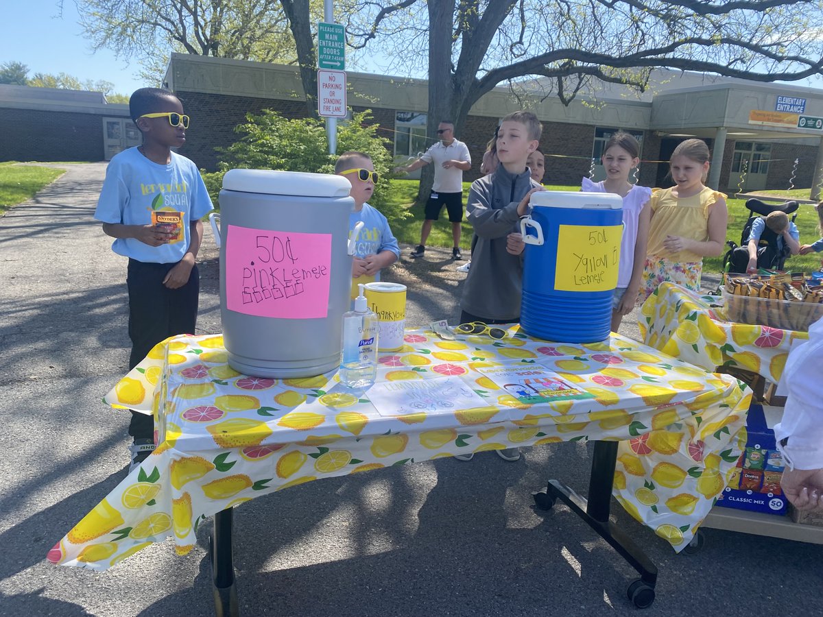 Great job to our students on hosting the MRE Lemonade and Snack Shack to support the Special Olympics! Such a beautiful day for a special treat for a good cause! I love the strong student leadership and entrepreneurship!