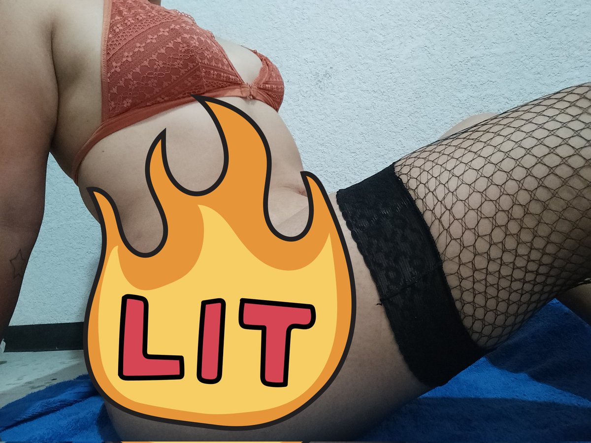 KariiLanda's tweet photo. Sígueme para más contenido 🔥🔥https://t.co/PIT6lWAxC4 https://t.co/SFYuzrGur2