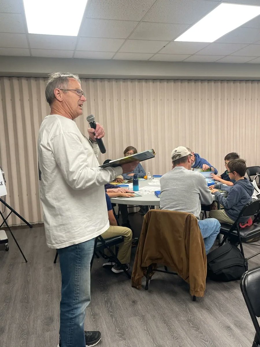 AndyAndrews's tweet image. Thank you Whiz Kids OK for sending us these photos of your volunteers reading “The Butterfly Effect” with students.  Whiz Kids OK is based in the Oklahoma City area.

#andyandrews #whizkidsok #thebutterflyeffect #thekidwhochangedtheworld