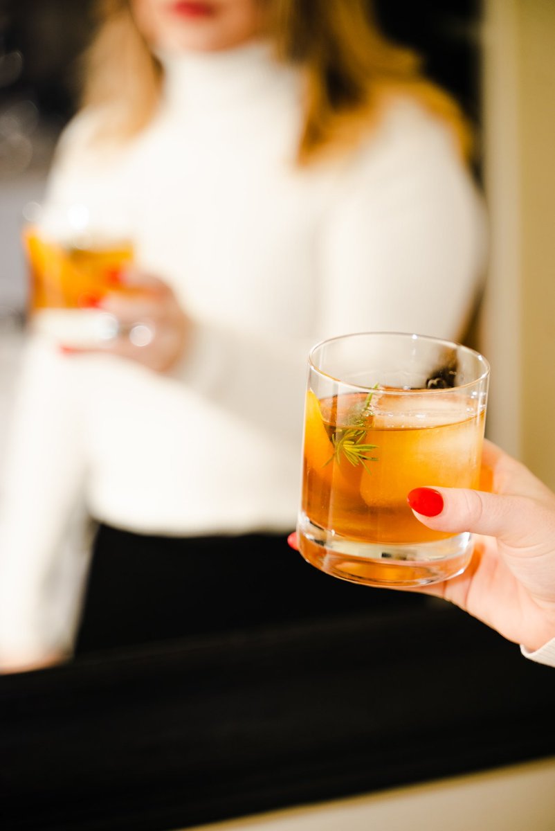 Cocktails so good, they'll have you seeing double. 🥂