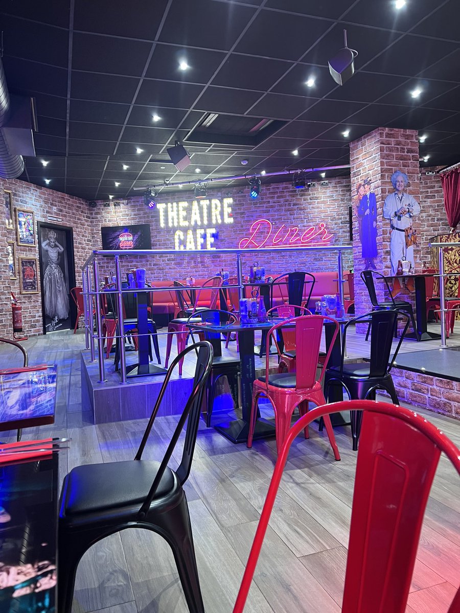 Andrea ✨ tweet media