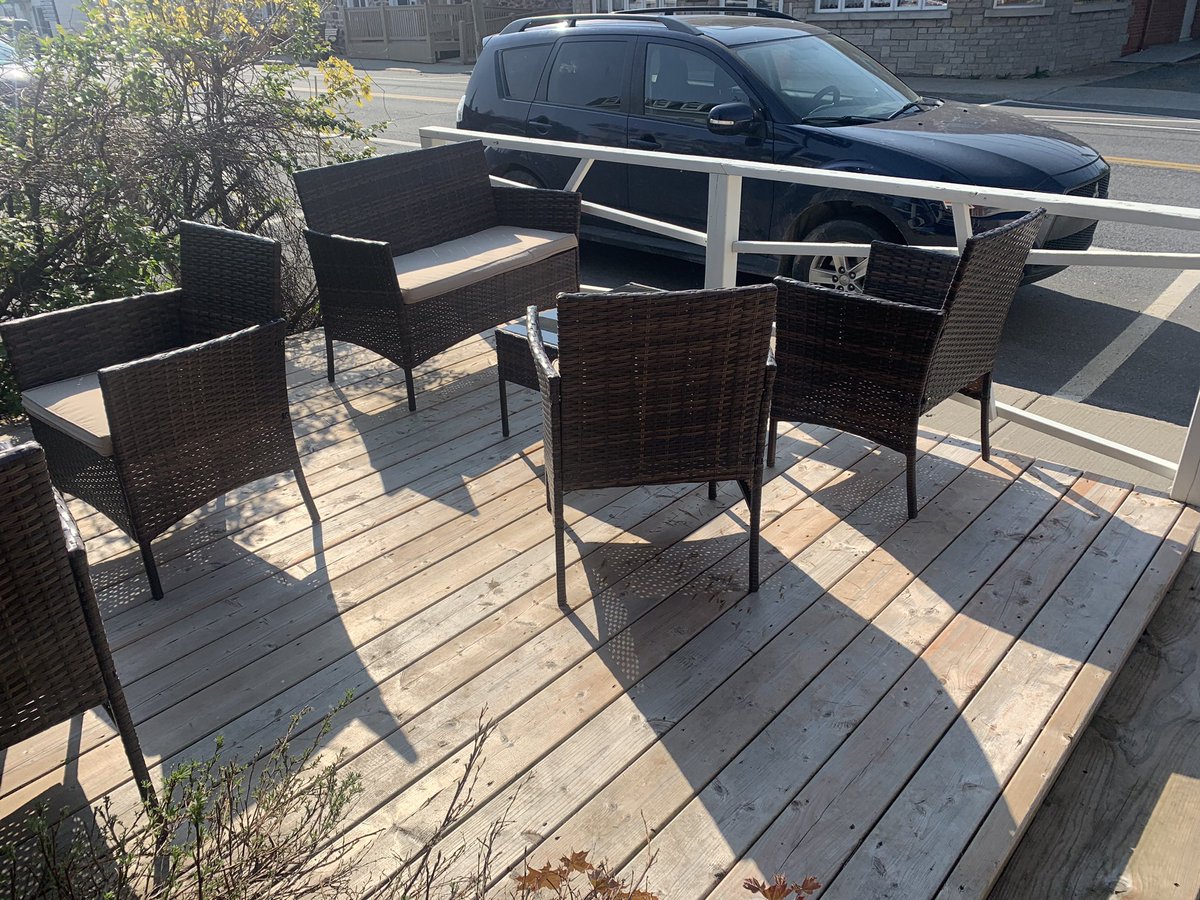 restaurantandem's tweet photo. 🌞🌞🌞TERRASSE 🌞🌞🌞

Wow ! 24 degrés aujourd’hui !!! Le terrasse est ouverte.

Contactez nous au 514-277-3339 pour réserver votre place ❤️ https://t.co/zaELp4L6Pa