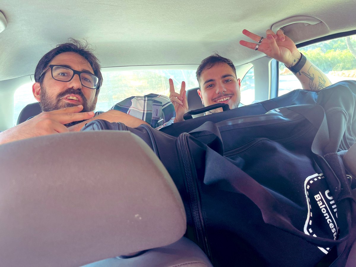 Si todo sale bien, nos acordaremos de este momento!! 😅😅
#nuestraFinalFour