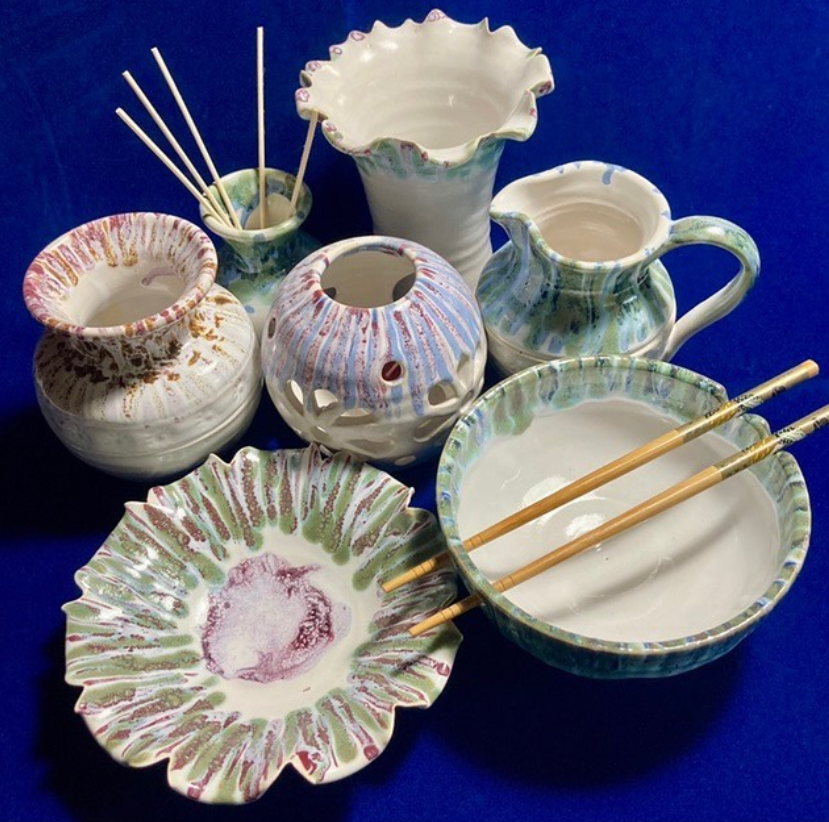 Opening tomorrow!

Come along and browse 35 stalls of handmade crafts in our marquee situated on the Croquet Lawn at Standen. Spend time chatting with the makers come rain or shine!☀️

12-14 May 10.30am-4pm
~ Keep it Local Craft Shows
Images: Lawrence Perry / Peter Curtis Pottery