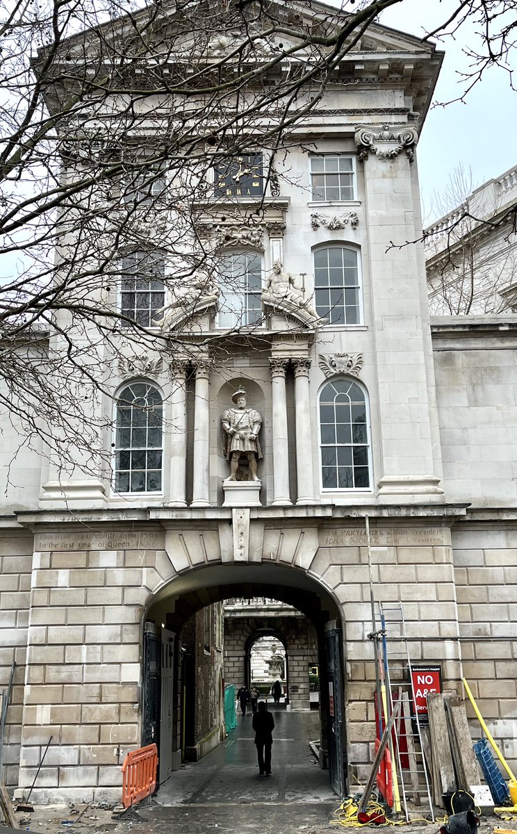 Here's a timely reminder that 'Barts' is the name of our beloved hospital. 'St Barts' is an island in the West Indies! #Barts900